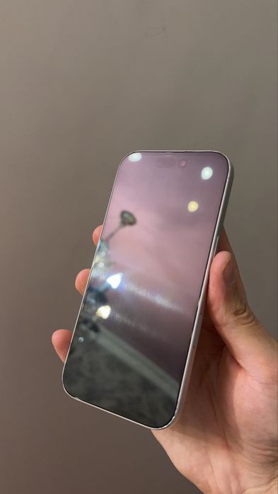 iPhone 16 White / 128GB