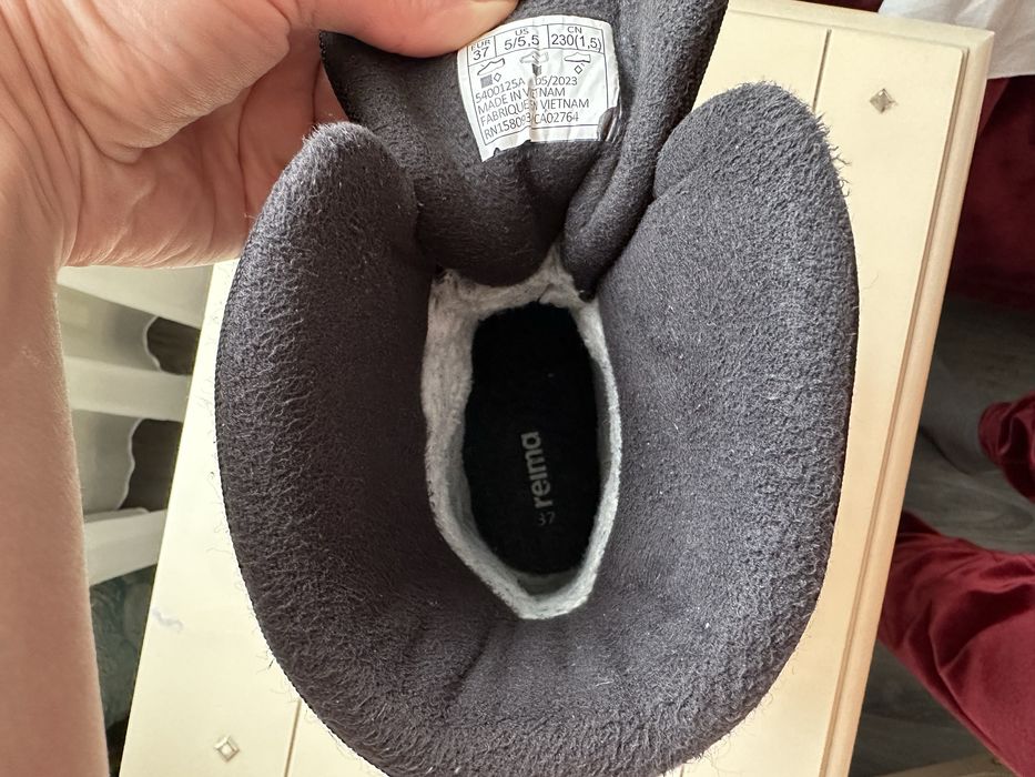 Cizme Reima groase si impermeabile - marime 37