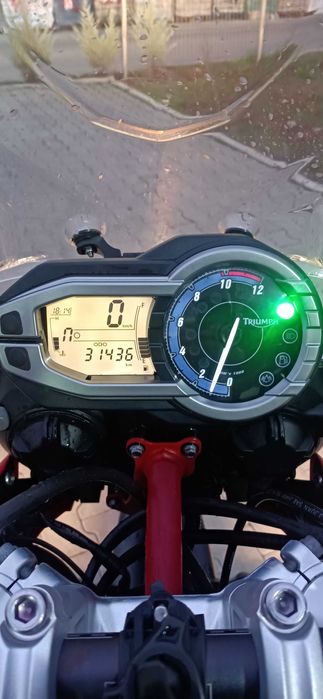 Vand motocicleta: TRIUMPH Tiger 800 XC (Special Edition)