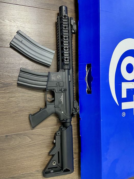 Replica airsoft Colt M4 Full Metal