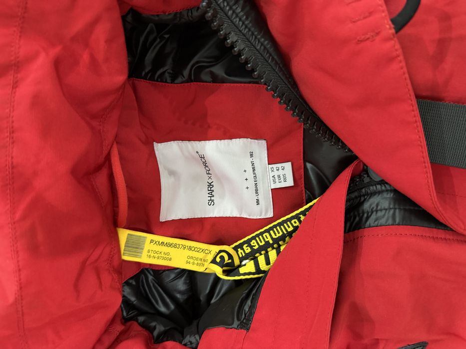 Продам куртку мужскую