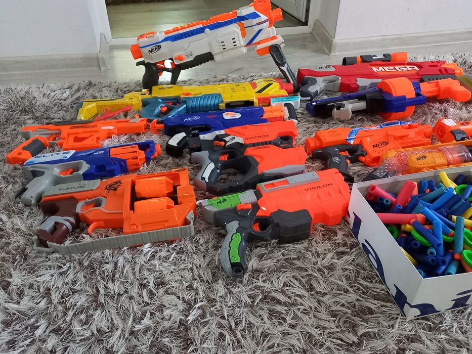 Vând colectie pusti nerf dau și pe bucat!!!i