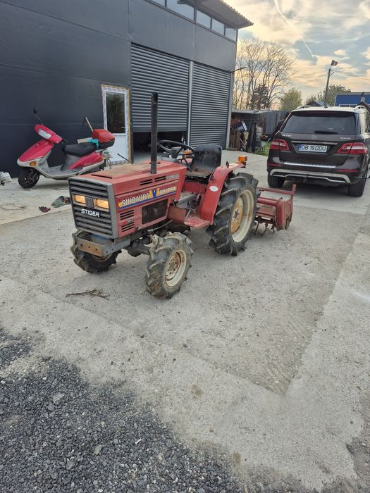 De vânzare tractoras SHibaura de 20 de cai 3 pistone