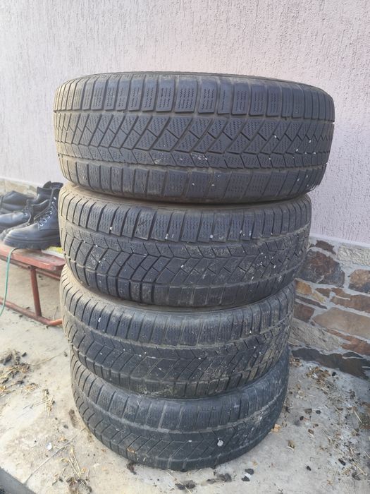 Vând anvelope de iarnă,205/60 R16