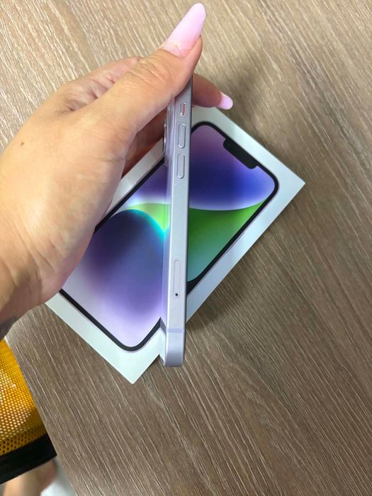 Telefon IPhone 14