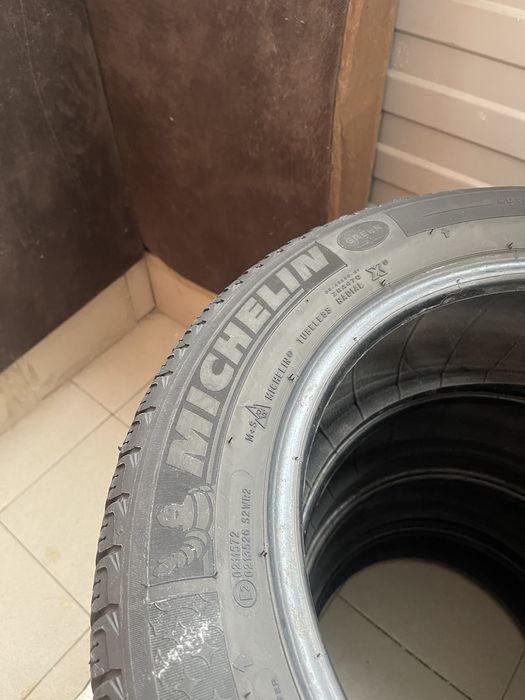 Шины всесезонки Michlen 185/65/15