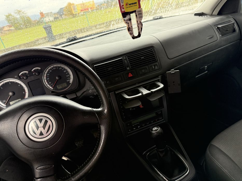 Golf 4 / Model Pacific / COD Motor AXR