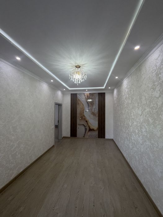 Eco city dan 3 xonali polu podval sotiladi