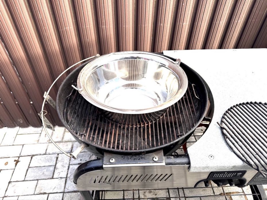 Gratar pe gaz si carbuni Weber