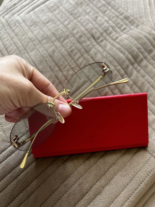 Продам очки Фенди