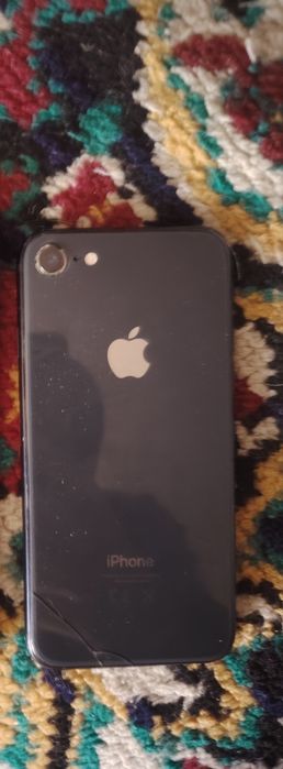 Продам iphone  Se2