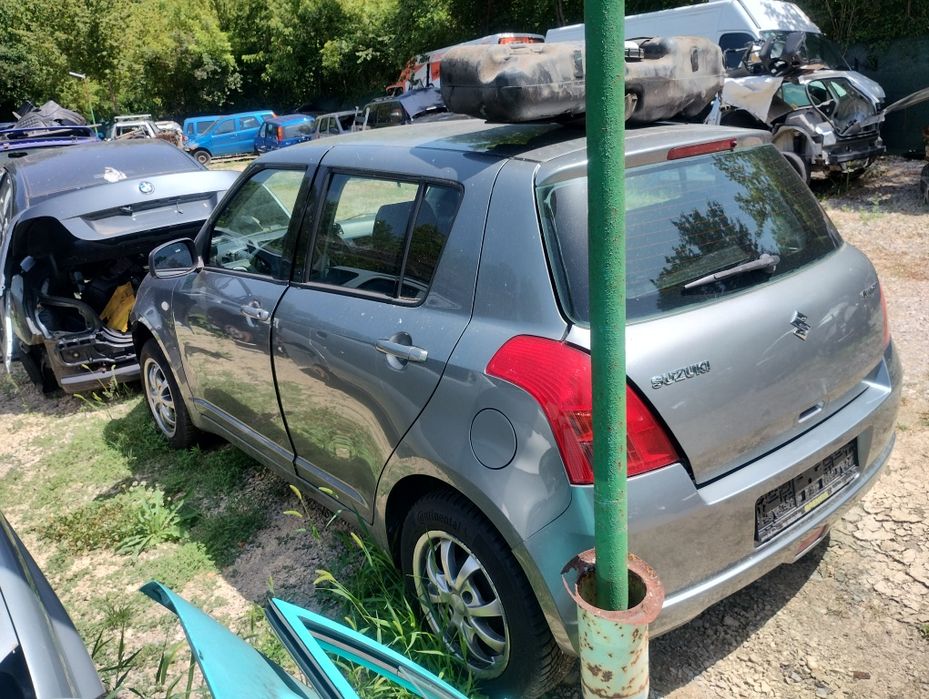 Suzuki swift 1.3 4wD и 2wD