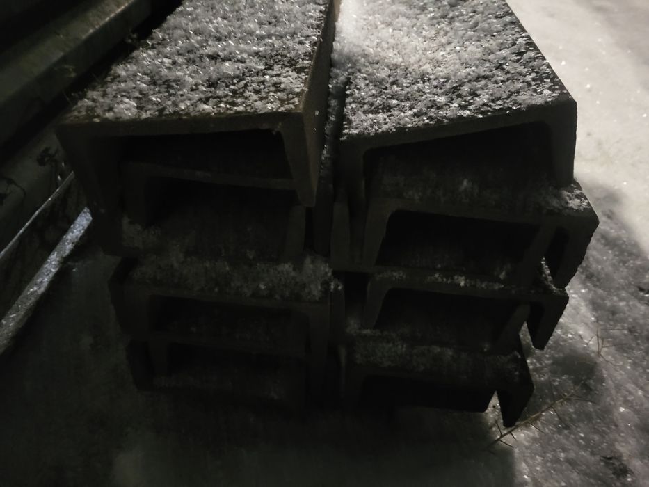 Продается швеллер