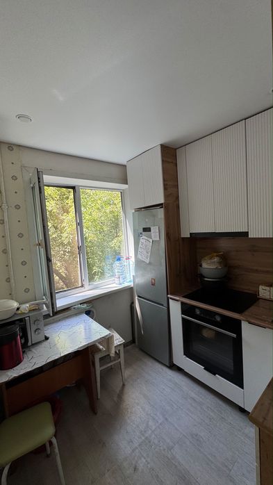Продается 2 комнатная квартира