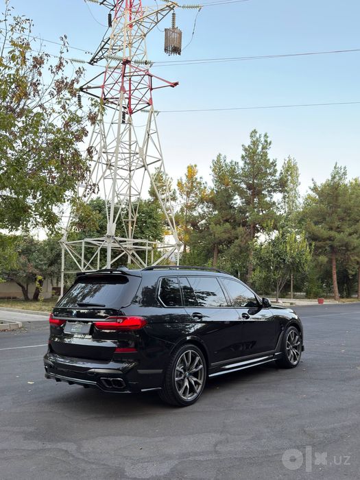 Bmw x7 M50i kraskasi tozzasi