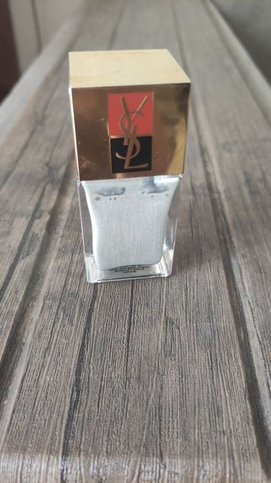 Хайлайтер для лица и тела YSL