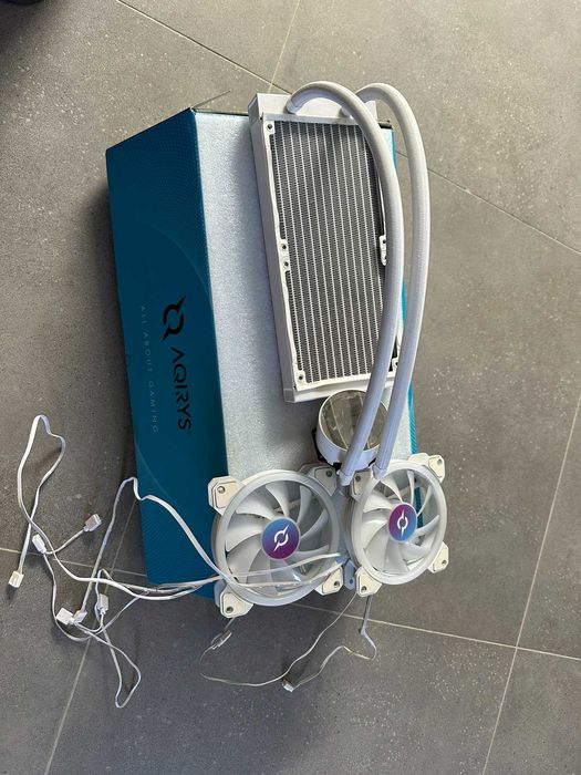 Cooler Procesor AQIRYS Aquarius 240 AiO White