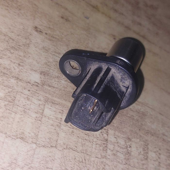 Датчик распредвала таета