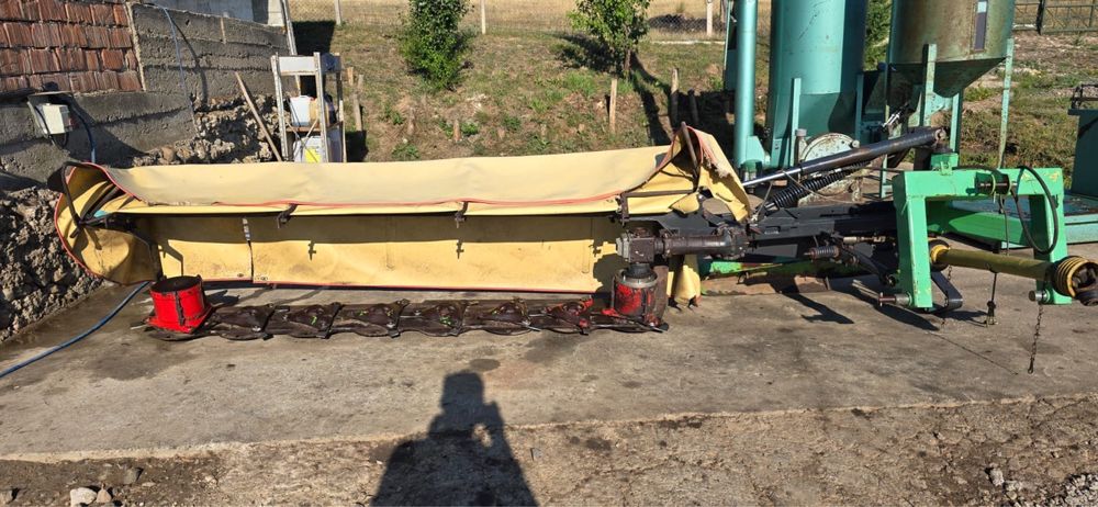 Coasa cositoare tractor 2.9m latime Deutz Fahr Vicon lucerna