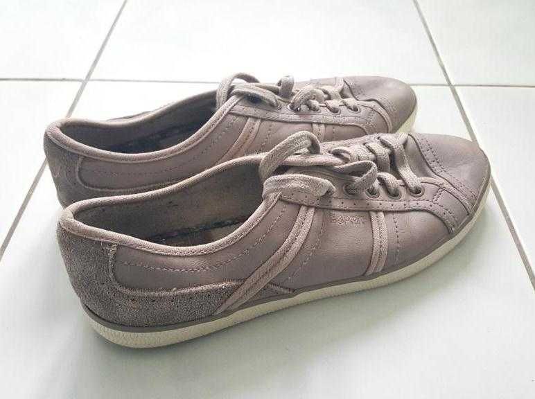 Adidaşi damă, din piele, calitate Esprit, mărimea 38