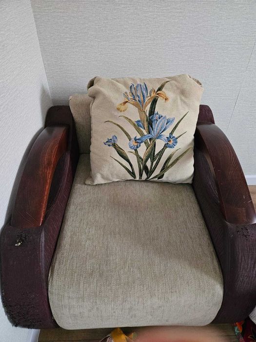 отдам даром кресло