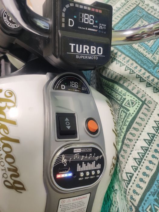 Акумулаторен Мотор Chipolino Titan Turbo