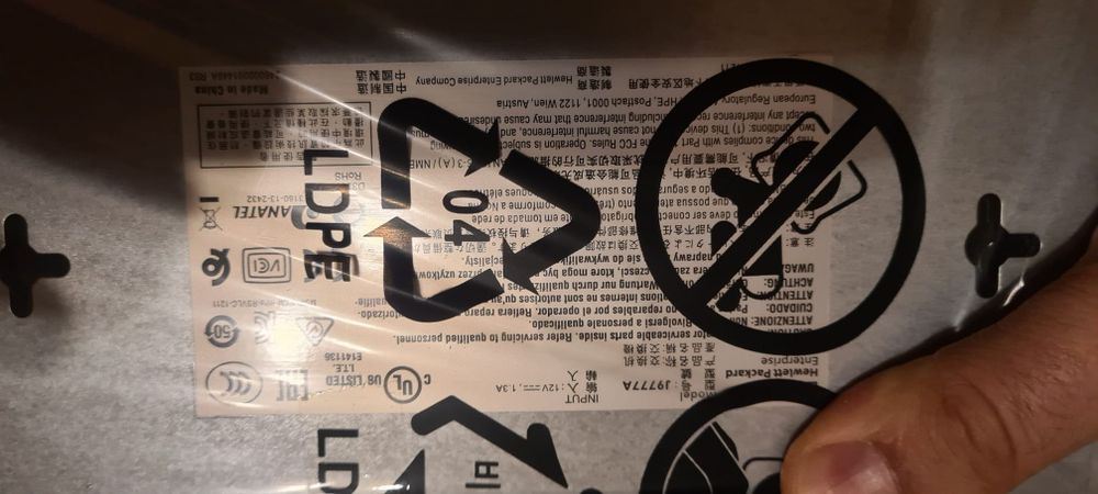 Vand switch HP Aruba 2530 8G