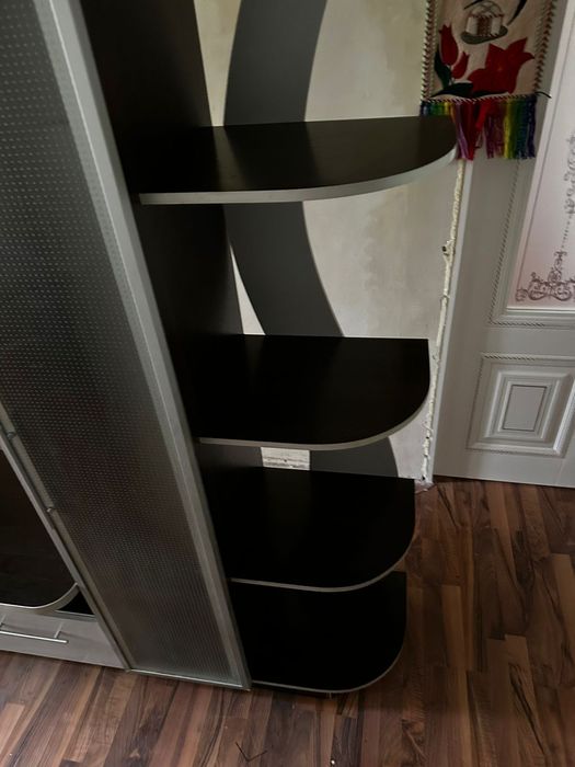 ТВ тумба, б/у. Продается за 35.000 тг