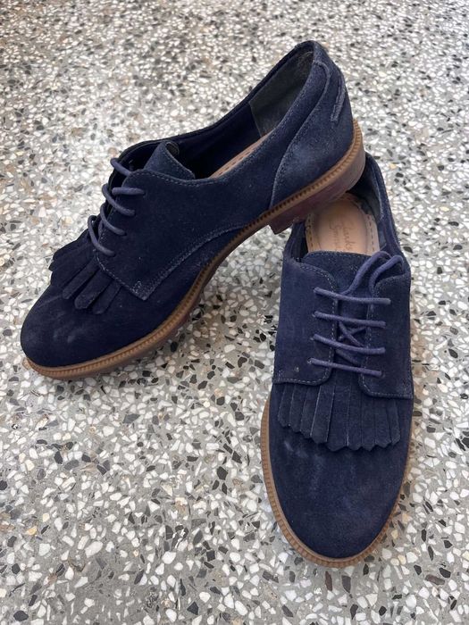 Clarks Oxford Griffin Flats сини велурени обувки, р-р 40