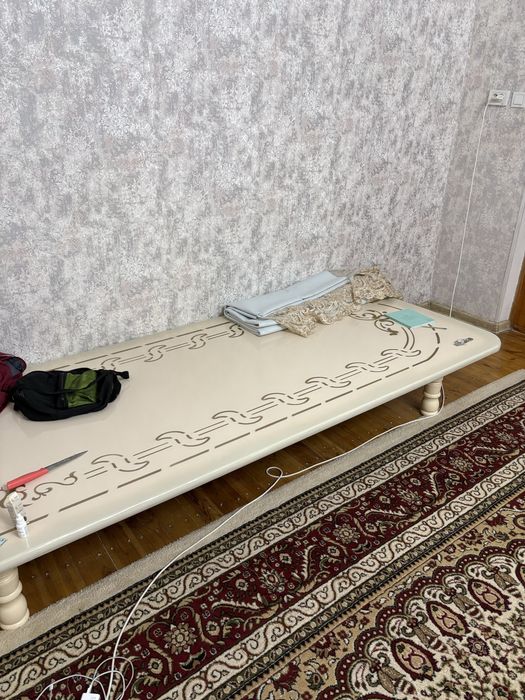 стол 5 метир астынғы аяқтарымен