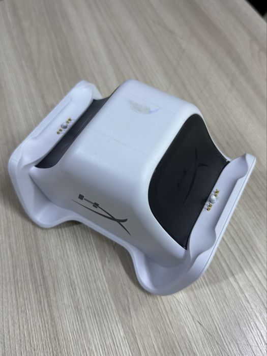 Зарядная Станция HyperX