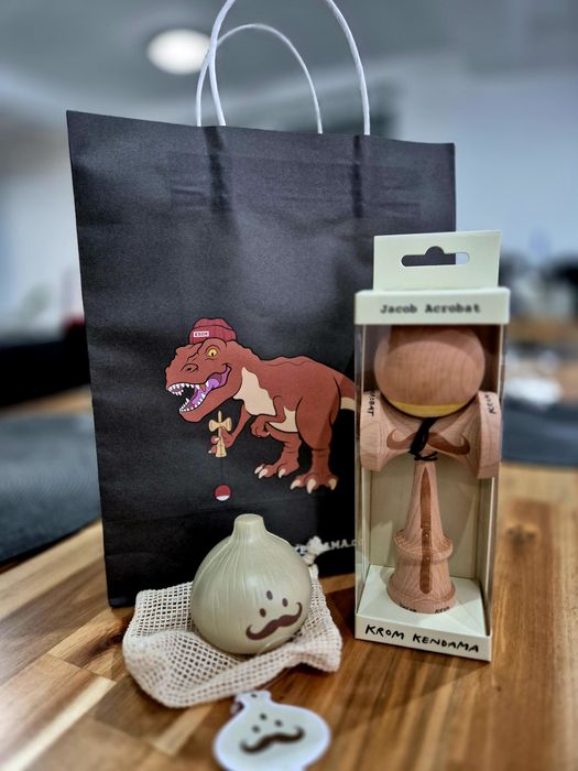 Kendama KROM  JACOB ACROBAT - Ediție Limitată