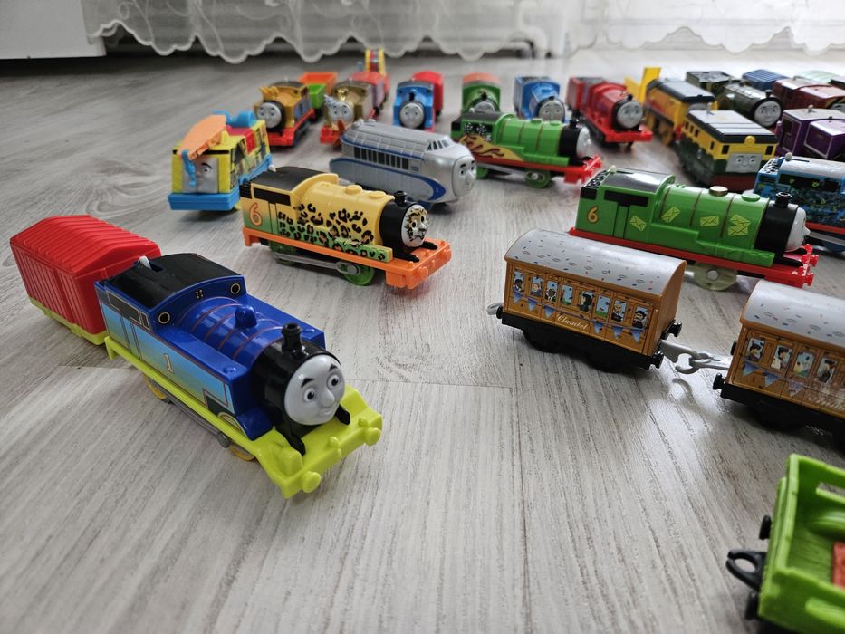 Thomas & friends: Diverse trenuri motorizate