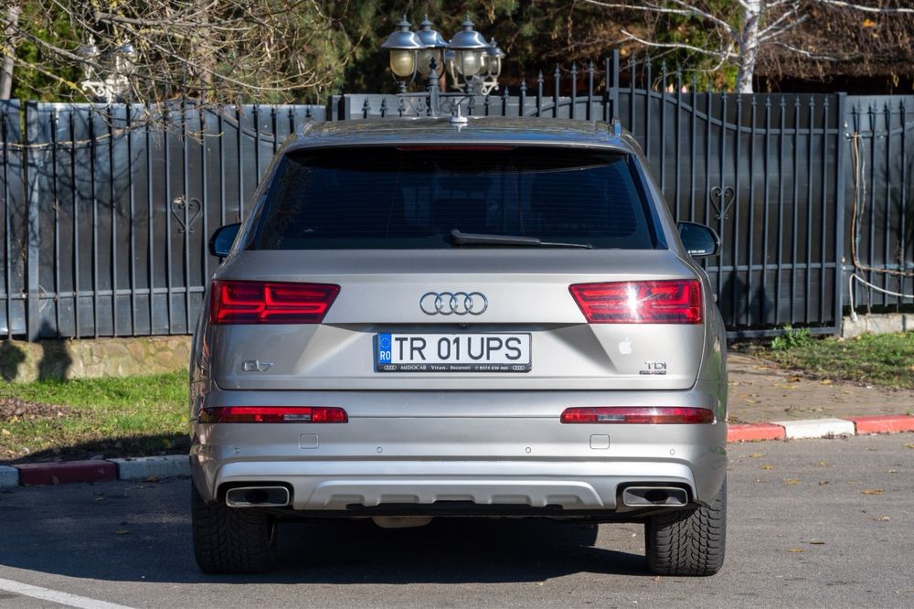 Audi Q7 an 2017 KM REALI