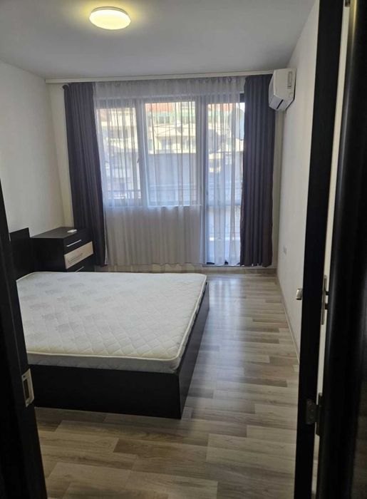 Дава се под наем Тристаен апартамент в Пловдив, Център - 87 кв.м за 398.82 € - Снимка #2