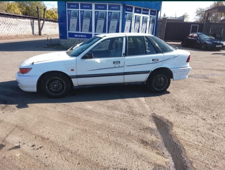 Срочно продам машину