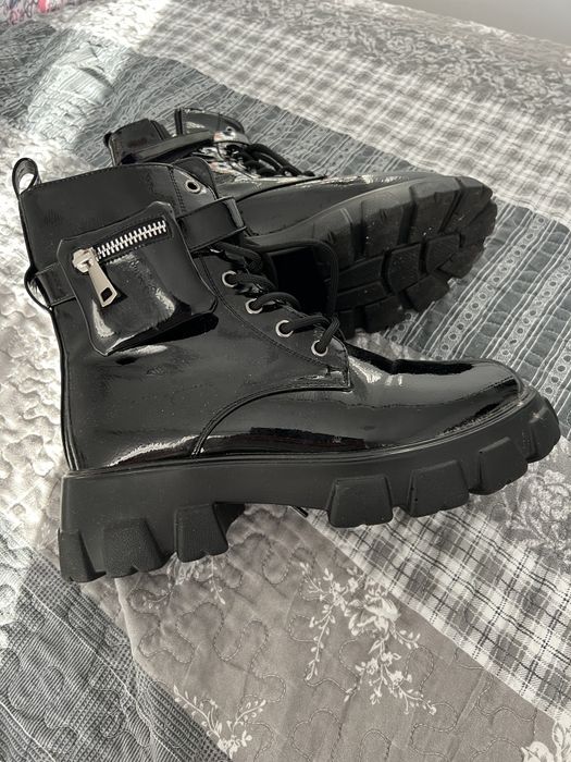 Дамски черни боти