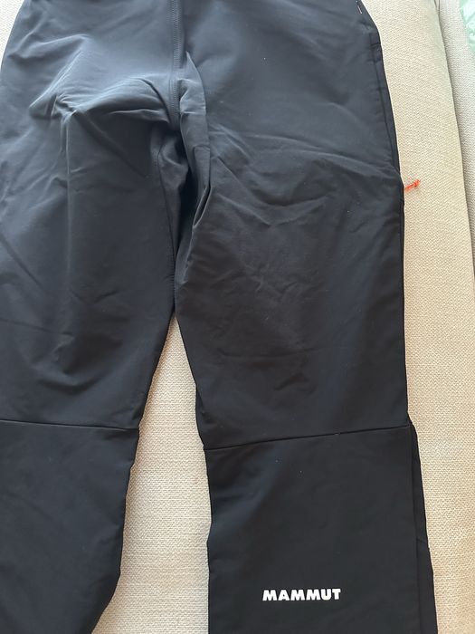 Pantaloni Mammut mai subtiri, impermeabili