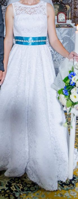 Vând rochie mireasa