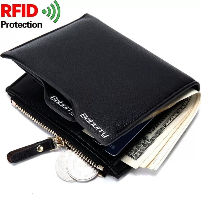 Стилен мъжки портфейл с RFID защита