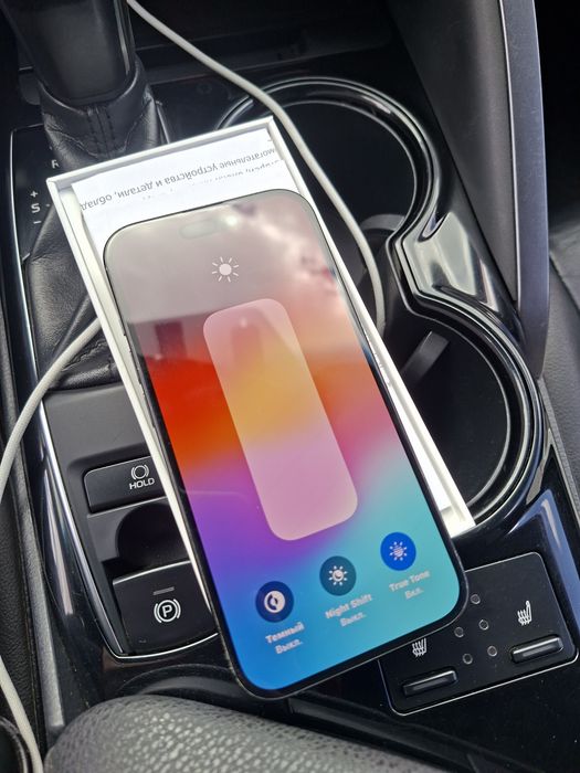 Продам IPhone 15 128gb.