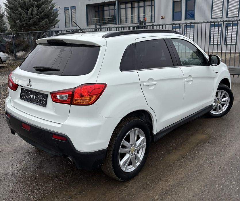 Mitsubishi ASX 2011 Euro 5 1.8 di-d Xenon Piele Panoramic Navi Camera