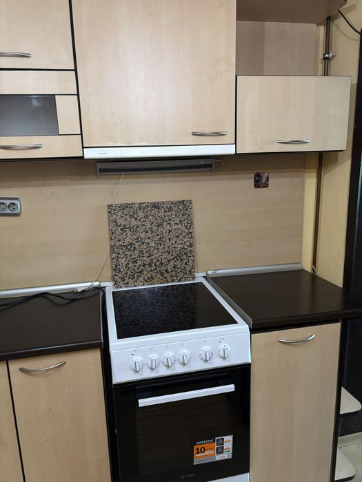 Дава се под наем Етаж от къща в София, Зона Б-5-3 - 65 кв.м за 510 € - Снимка #9