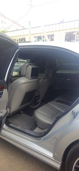 Mercedes-Benz S500 W221