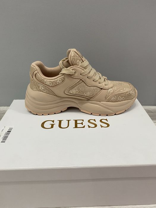 Guess спортни обувки