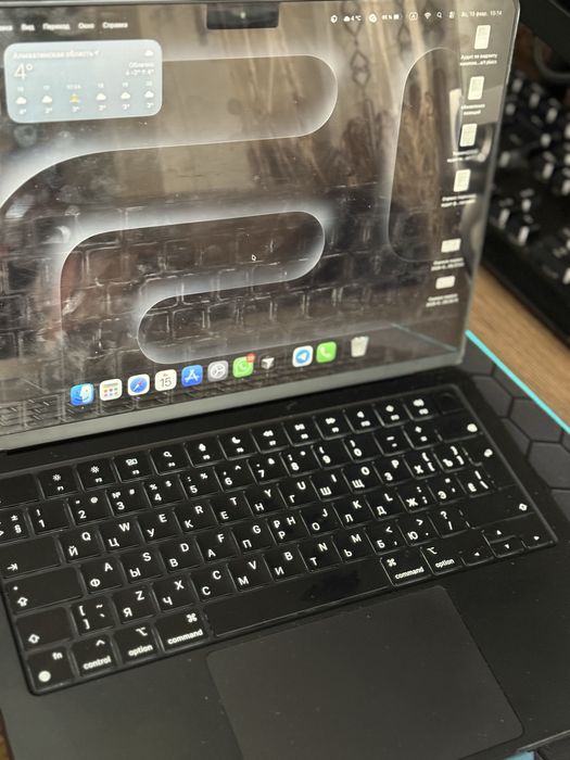 Macbook Air M2 продается