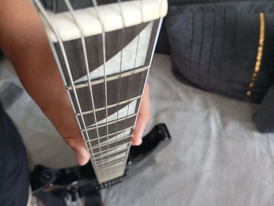 Продам Jackson js22 dinky