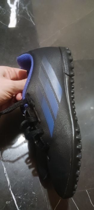 Футболни обувки 32 и 35.5 номер