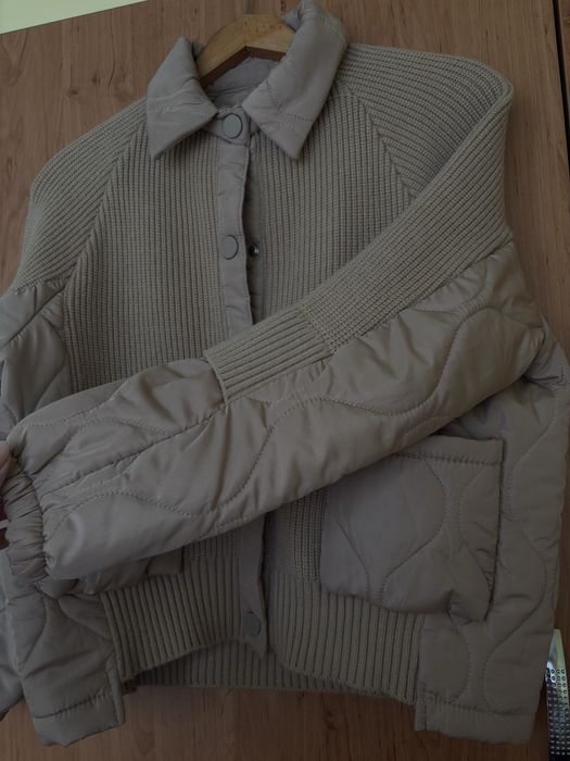 Плетено яке Gang, Хс-С размер в бежово, носено 2 пъти.