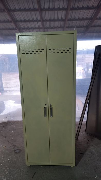 Металлические шкафы